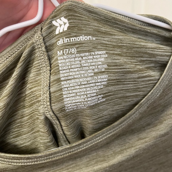 All in motion- Green long sleeved - Picture 3 of 3